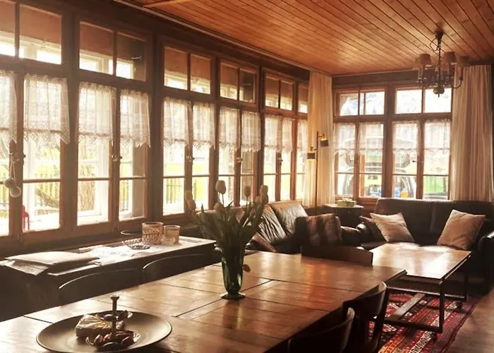 Wunderschoenes Stoeckli * 坎德施泰格